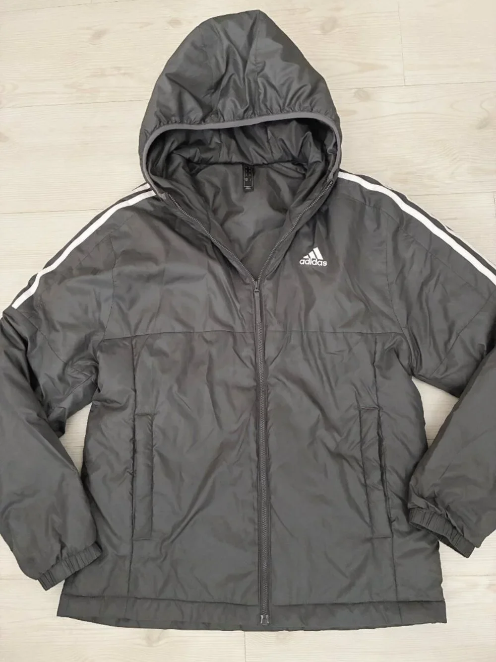 adidas Essentials Men's Insulated Hooded Jacket Grey Hooded Jacket Grey Size M